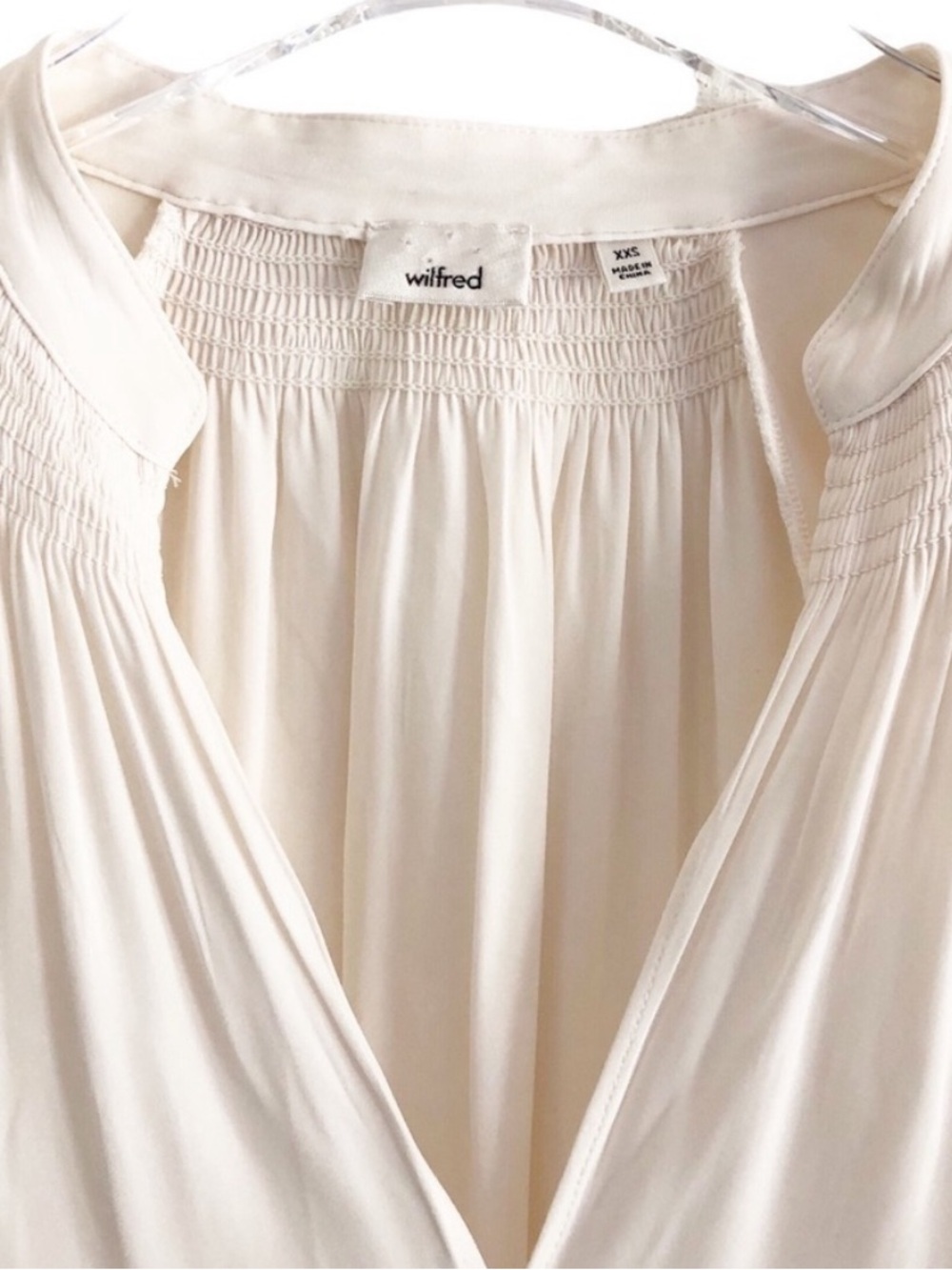 Aritzia Wilfred Estienne Blouse Cream Smocked Long Sleeve XS - Picture 3 of 7